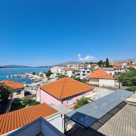 Modern Apartment Near The Sea-Mise Trogir Exterior foto