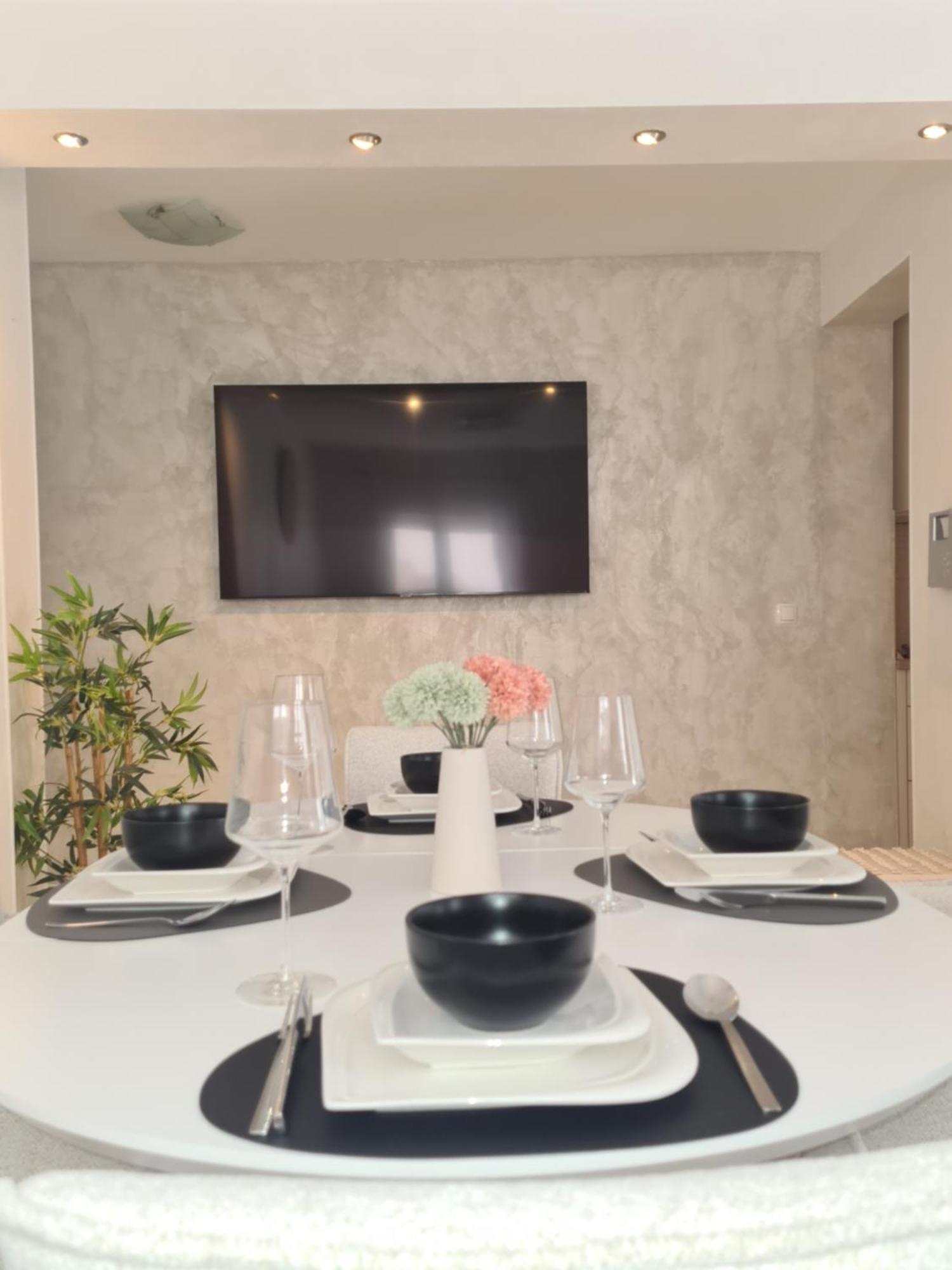 Modern Apartment Near The Sea-Mise Trogir Exterior foto